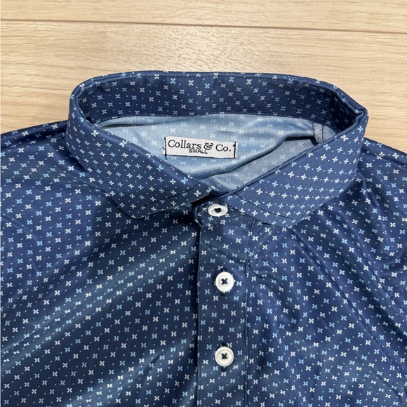 Collars & Co Polo - Picture 3 of 3